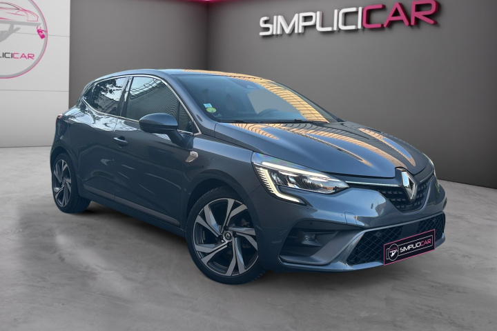 RENAULT CLIO V