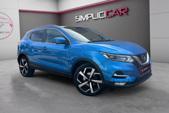 NISSAN QASHQAI 2019