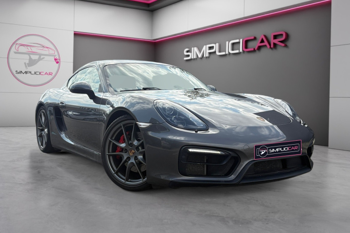 PORSCHE Cayman gts
