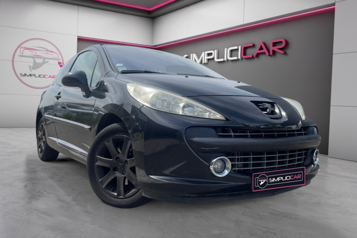 PEUGEOT 207