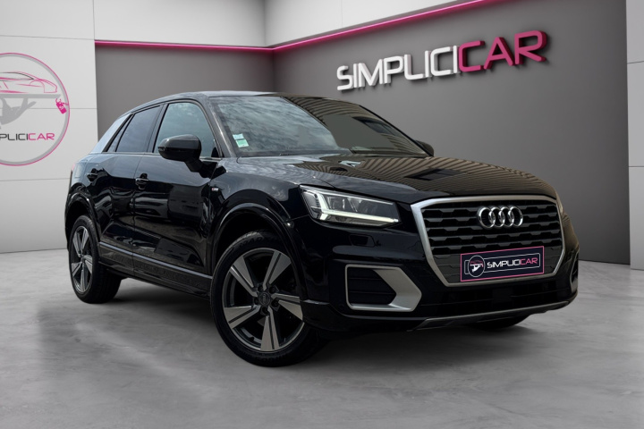 AUDI Q2