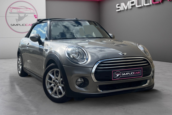 MINI CABRIOLET F57